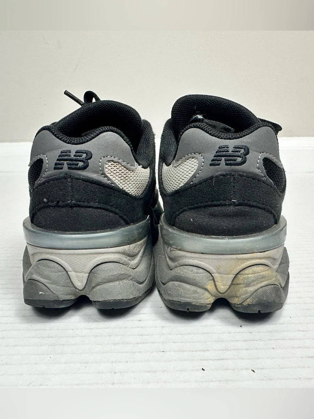 New Balance 9060 Kids Size 13.5 Wide